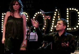 39743_469180405128_2307366_n